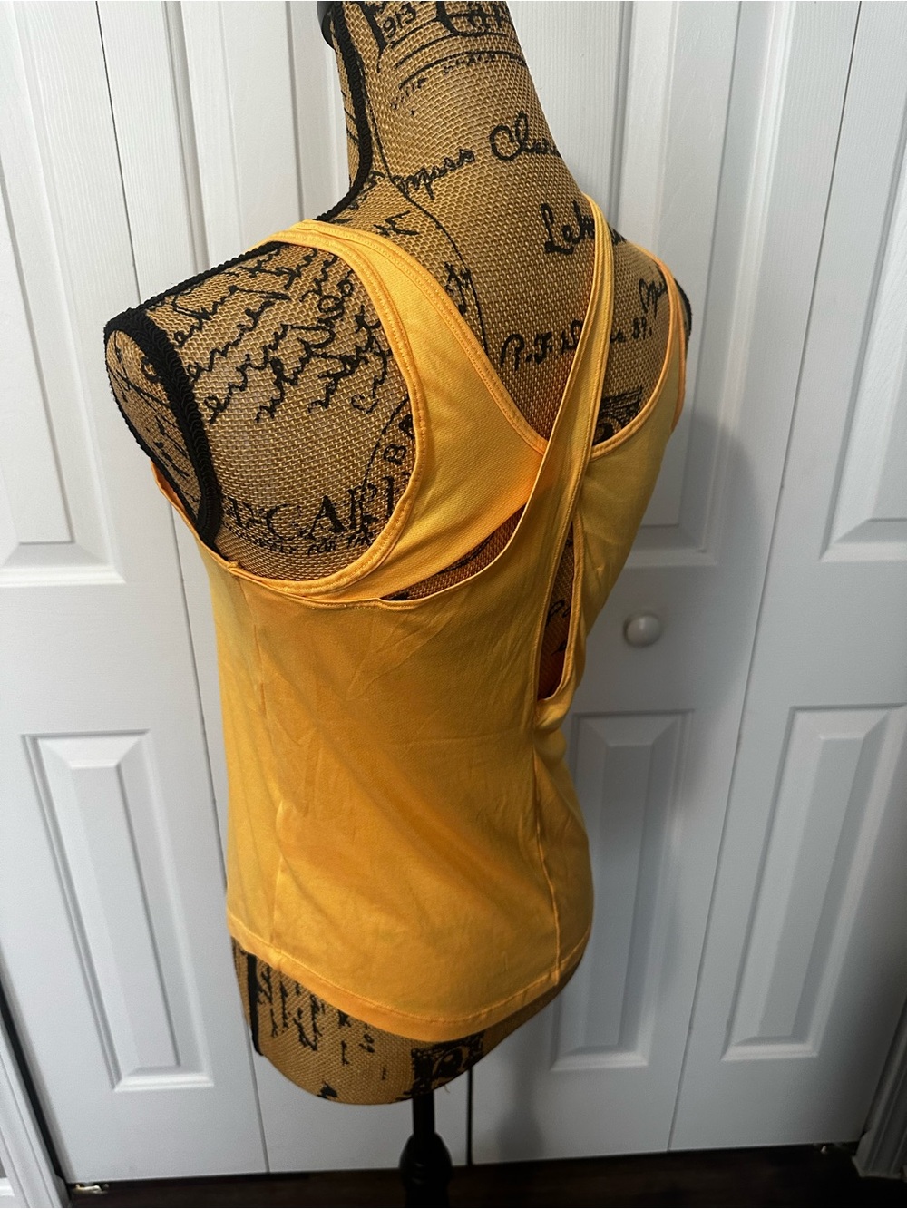 Nike Dri-Fit Yellow Workout Tank Top - Picture 5 of 9